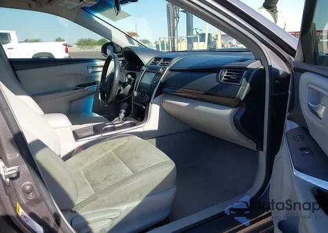 2016 Toyota Camry Le из США, поврежденный, VIN 4T4BF1FK1GR542427